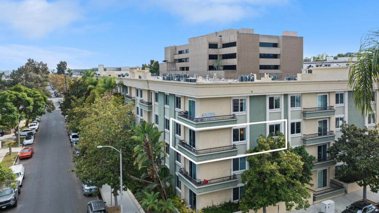 Beverly Hills Glamour Oasis 2 Bedroom Apt With Parking 304 Los Angeles Exterior photo